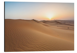Print på aluminium  Sunrise over sand dunes, empty quarter desert, Abu Dhabi, Emirates - Matteo Colombo